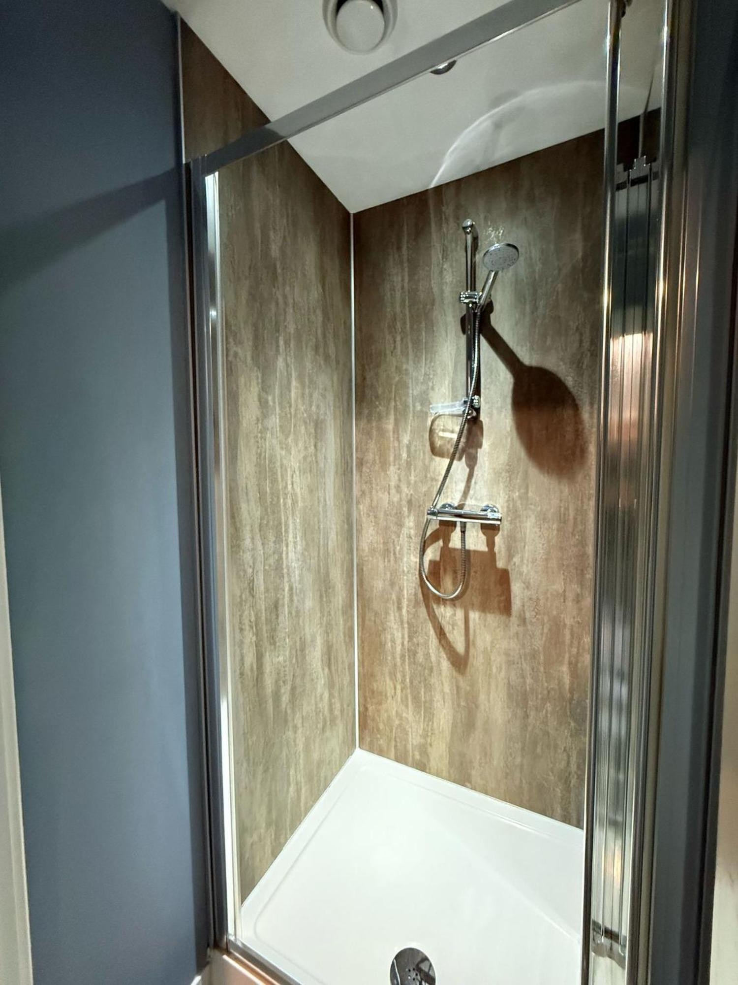 3 Bedroom Apartment In The Heart Of Newcastle - Modern - Sleeps 6 Экстерьер фото