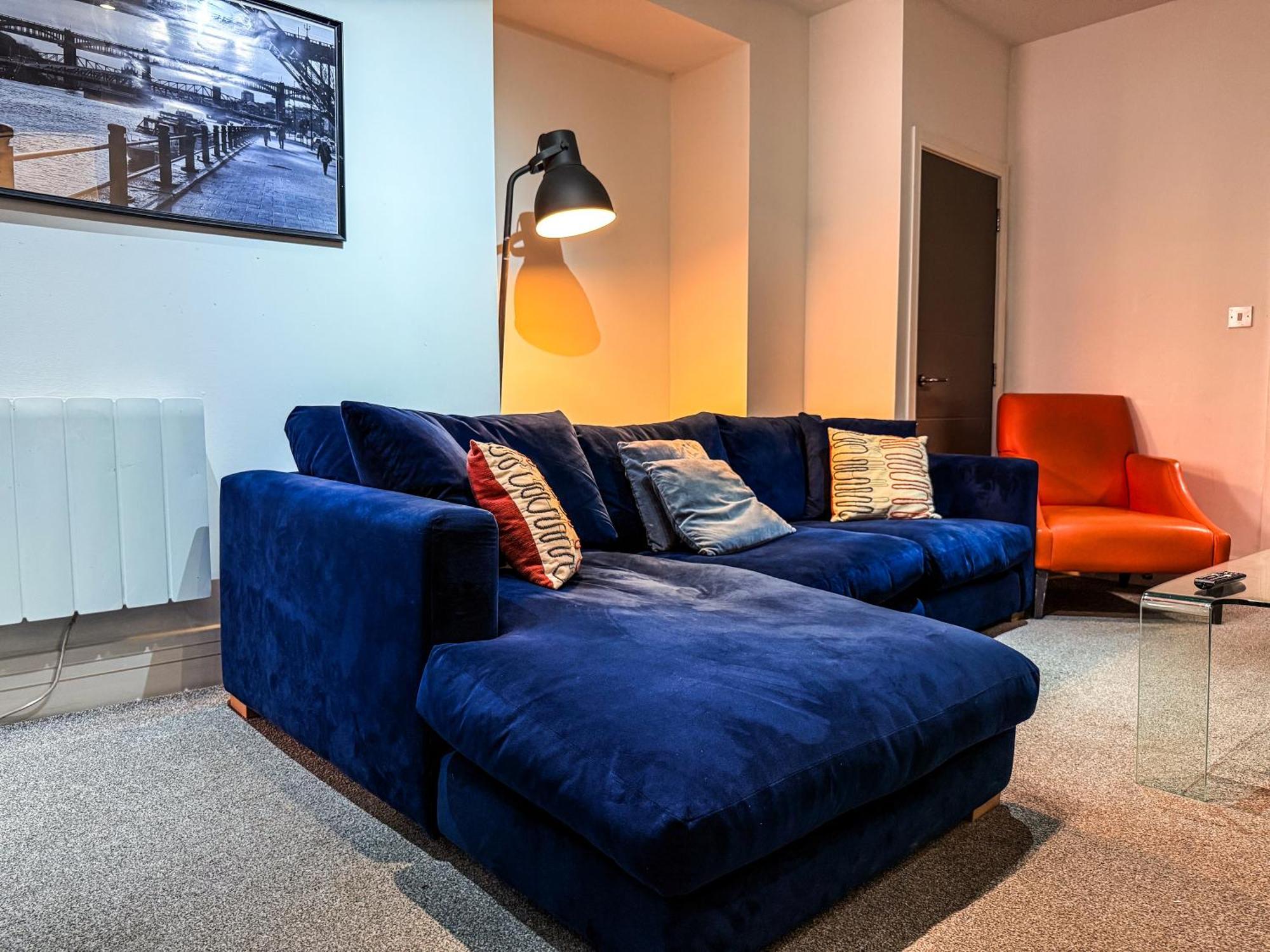 3 Bedroom Apartment In The Heart Of Newcastle - Modern - Sleeps 6 Экстерьер фото